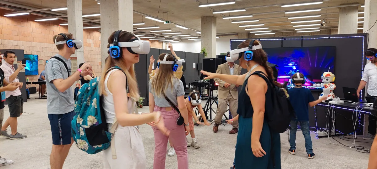 Ars Electronica Garden Barcelona 2023 – Love Vibes (6)
