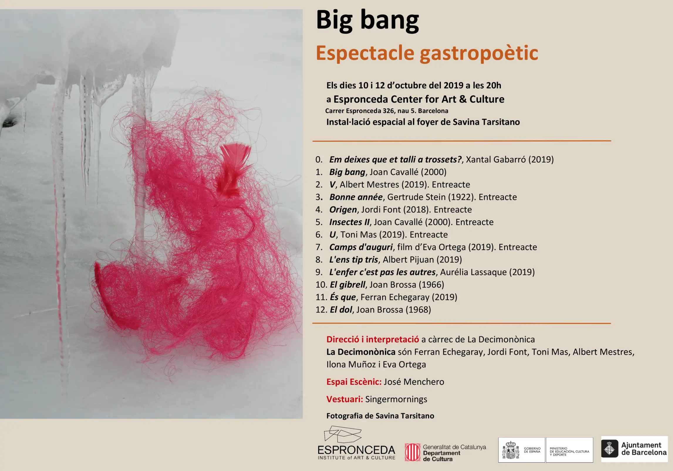 Performance del espectáculo gastropoético Big Bang de La Decimonònica en Espronceda, centro de arte y cultura de Barcelona.